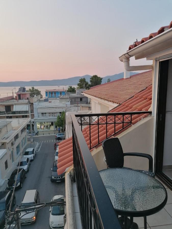 Apartamento Attic View Palatia Nea Palatia Exterior foto